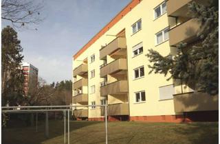 Wohnung mieten in Rennesstraße 37, 91054 Sieglitzhof, Gepflegte 2-Zimmer-Wohnung mit Balkon und Einbauküche in Erlangen