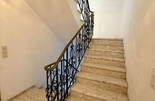 Mehrfamilienhaus kaufen in 85077 Manching, Attraktives Mehrfamilienhaus in Manching – 3 Wohneinheiten, erstklassige Lage und hohe Rendite!