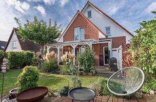 Doppelhaushälfte kaufen in 22175 Bramfeld, Stilvolle Doppelhaushälfte (Niedrigenergiehaus) mit ausgebautem Studio im Souterrain