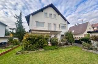 Haus kaufen in 89269 Vöhringen, Exklusive Residenz in Vöhringen mit großem Garten und direktem Zugang zu Kultur und Natur