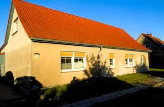Einfamilienhaus kaufen in 17166 Groß Roge, geräumiges Einfamilienhaus mit Weitblick und guter Anbindung nach Rostock