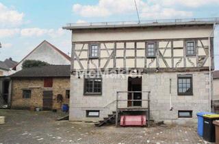 Einfamilienhaus kaufen in 65329 Hohenstein, Geschichte neu beleben – Denkmalgeschütztes Anwesen mit Scheunen und großem Garten in Hohenstein