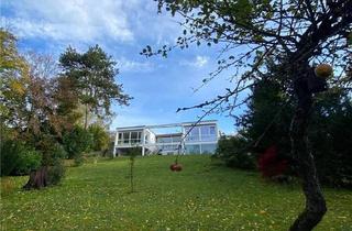 Haus kaufen in 97980 Bad Mergentheim, Bad Mergentheim - Großräumiges Architektenhaus mit Einliegerwohnung am Stadtrand