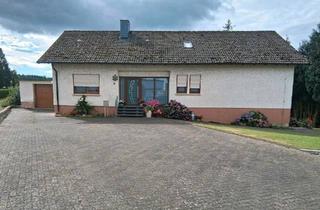 Einfamilienhaus kaufen in 34626 Neukirchen, Neukirchen - Wohnhaus mit möglicher Einliegerwohnung