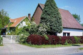 Haus kaufen in 31675 Bückeburg, Bückeburg - Haus mit großem Grundstück in BückeburgRöcke zu verkaufen