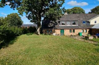 Haus kaufen in 24992 Jörl, Jörl - Haus mit 3 Wohnungen