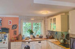Wohnung kaufen in Hochfirststraße, 70569 Kaltental, 3-Zimmer Wohnung mit Balkon und Terrasse in Stuttgart-Kaltental