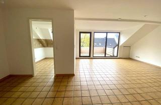 Wohnung kaufen in Ruthstr. 16, 45130 Rüttenscheid, Über den Dächern von Rüttenscheid - charmante Dachgeschosswohnung mit Balkon und Tiefgarage