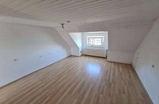 Wohnung mieten in 47475 Kamp-Lintfort, Gepflegte 2-Zimmer-Wohnung mit EBK in 47475, Kamp-Lintfort