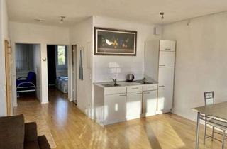 Wohnung mieten in Höchste Straße 10, 10249 Friedrichshain, Vollständig renovierte 3-Zimmer-Wohnung mit Einbauküche in Berlin