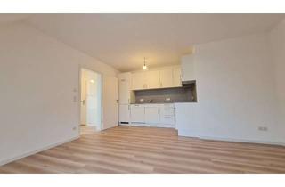 Wohnung mieten in Würzburger Straße 12, 97230 Estenfeld, Erstbezug nach Kernsanierung: Helle 2-Zimmer Dachgeschosswohnung in Estenfeld mit Aufzug