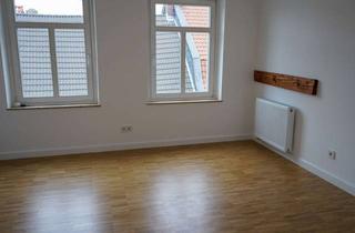 Wohnung mieten in Rheinbabenstraße 105, 47809 Linn, Attraktive, sanierte 4-Zimmer-Wohnung mit gehobener Innenausstattung zur Miete in Krefeld