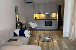 Wohnung mieten in 10785 Tiergarten (Tiergarten), Möbilierte 2-Zimmer Wohnung im 4. OG mit Aufzug in Berlin Schöneberg / Tiergarten