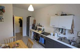 Wohnung mieten in Liliencronstr 11, 47057 Neudorf-Nord, Helle, Ruhige 2-Zimmer-Wohnung 57m² im 2. OG in Duisburg-Neudorf-Nord
