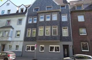 Wohnung mieten in Bockholtstraße, 41460 Neuss, Attraktive kernsanierte 3-Zimmer DG-Wohnung in einem 5-Parteienhaus an der Stadtgrenze zu Düsseldorf