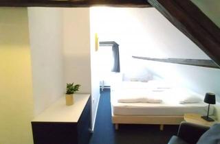 Haus kaufen in 54570 Deudesfeld, Erleben Sie zwei bezaubernde Ferienhäuser auf einem malerischen Gemeinschaftsgrundstück!