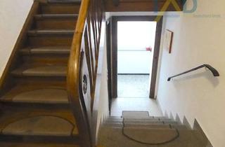 Haus kaufen in 56244 Sessenhausen, Voll vermietetes 3 Parteienhaus mit Garagen