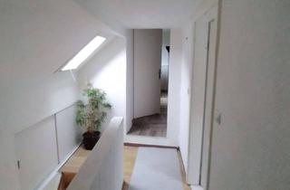 Einfamilienhaus kaufen in 56754 Roes, Freistehendes Einfamilienhaus mit großzügigem Garten - Ihr neues Zuhause erwartet Sie!