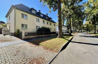 Haus kaufen in 06667 Weißenfels, Einfamilien- oder Zweifamilienreiheneckhaus mit Stellplätzen, Garage & großem Garten in ruhiger Lage