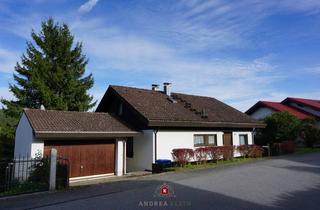 Haus kaufen in 94234 Viechtach, *Viechtach - Bayerischer Wald* Gemütliches Wohnhaus mit ELW in herrlicher Rand- und Aussichtslage
