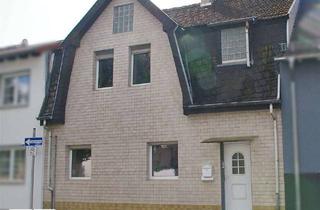 Haus kaufen in 66540 Neunkirchen, Wiebelskirchen: Zweifamilienhaus mit Modernisierungsbedarf