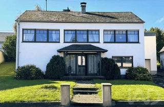 Einfamilienhaus kaufen in 56288 Alterkülz, Besondere Architektur, großzügige Räume – freistehend und lichtdurchflutet
