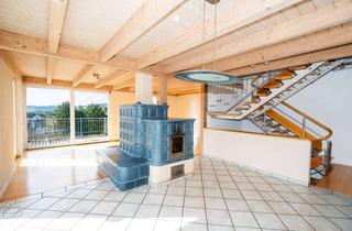 Doppelhaushälfte kaufen in 79777 Ühlingen-Birkendorf, Doppelhaushälfte mit Option für ein Büro, Studio oder kleine Praxis - idyllische Lage mit Weitblick