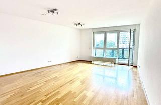 Anlageobjekt in Mittlerer Hasenpfad 30, 60598 Sachsenhausen, Gut geschnittene 3 Zimmer - Balkon - PKW-Stellplatz in Frankfurt Sachsenhausen