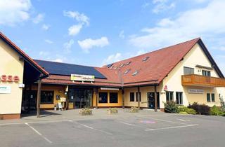 Geschäftslokal mieten in Kirchahorn 55, 95491 Ahorntal, Attraktive Chance: Modernes Ladenlokal mit Stellplätzen