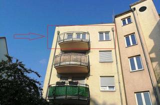 Wohnung mieten in 04328 Leipzig, Moderne 3-Zimmer-Wohnung mit Aufzug, Balkon und kleiner Küche in ruhiger Lage