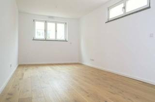 Wohnung mieten in Pfanzeltplatz 15, 81737 München, Stilvolle, neuwertige 2-Zimmer-Wohnung mit EBK in München
