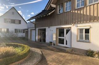 Wohnung mieten in 87746 Erkheim, Modernisierte 3-Zimmer-Terrassenwohnung mit Balkon und EBK in Erkheim - provisionsfrei