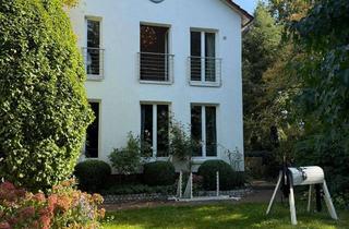 Haus kaufen in 30938 Burgwedel, Familienfreundliche DHH mit Garten, Garage und Ausbaureserve zentral in Großburgwedel - von privat