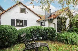 Anlageobjekt in 61276 Weilrod, Charmantes Fachwerkhaus im Denkmalensemble mit Garten & Garage in ruhiger Lage bei Weilrod