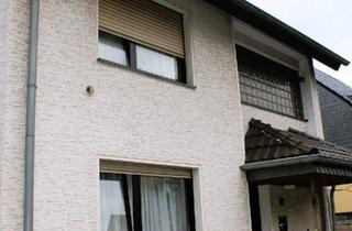 Haus kaufen in 51069 Köln, Köln - 3-Familienhaus in Köln-Dünnwald mit großem Garten und Parkmöglichkeiten! (ohne Maklerprovision)