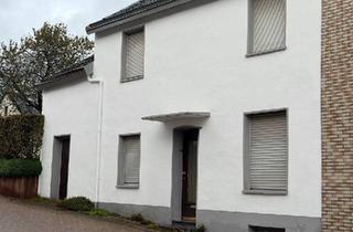 Haus kaufen in 52223 Stolberg, Stolberg (Rhld.) - Sanierungsbedürftiges Reihenendhaus mit Potenzial in Stolberg