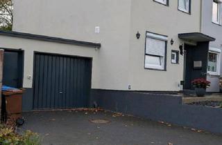 Haus kaufen in 28717 Bremen, Bremen - Lesum - Saniertes Reihenendhaus mit Garage und Vollkeller