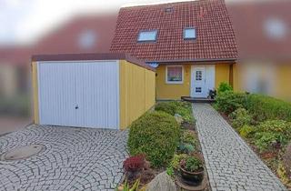 Reihenhaus kaufen in 39326 Wolmirstedt, Wolmirstedt - Gemütliches mittiges Reihenhaus in ruhiger Lage mit GartenGarage
