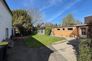 Einfamilienhaus kaufen in 41179 Mönchengladbach, Mönchengladbach - Rustikales Wohnhaus in ländlicher Lage Rheindahlen