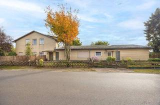 Mehrfamilienhaus kaufen in 25365 Klein Offenseth-Sparrieshoop, Klein Offenseth-Sparrieshoop - Mehrfamilienhaus mit vier Wohneinheiten, Garten und Entwicklungspotenzial