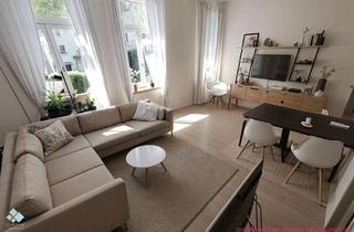 Wohnung kaufen in 65183 Wiesbaden, Liebhaberobjekt Nähe Taunusstraße: 3-Zi.-Altbauwohnung - urbanes Leben mit entspannter Privatsphäre