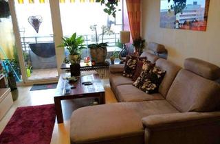 Penthouse kaufen in 51377 Steinbüchel, Exklusive 3-Zimmer-Penthouse mit atemberaubendem Fernblick und einladender Loggia.