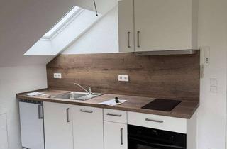 Wohnung mieten in Rodheimer Str, 35452 Heuchelheim, Helle 2-Zimmer Dachgeschosswohnung in Heuchelheim