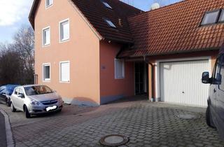 Wohnung mieten in Richard-Wagner-Straße 46, 92331 Parsberg, Gepflegte Wohnung mit zweieinhalb Zimmern sowie Terrasse und Einbauküche in Parsberg