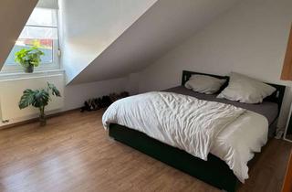 Wohnung mieten in Lembecker Str. 101a, 46286 Dorsten, Charmante 2,5-Zimmer Dachgeschosswohnung in Dorsten-Rhade