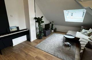 Wohnung mieten in Lochhauser 58, 82178 Puchheim, Exklusive 2-Zimmer-DG-Wohnung mit gehobener Innenausstattung mit Balkon und Einbauküche in Puchheim