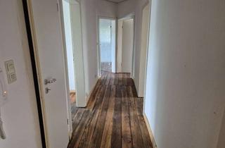 Wohnung mieten in Altenwogstrasse 52, 67655 Innenstadt, Helle 4-Zimmer Wohnung mit Balkon im 3. OG in Kaiserslautern InnenstadtAnfrage Stop bis 10.11