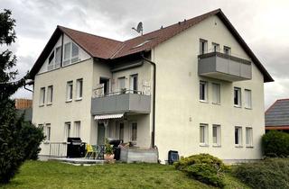 Wohnung mieten in Am Oberen Tor, 97534 Waigolshausen, Freundliche 4-Zimmer-EG-Wohnung mit Einbauküche in Waigolshausen