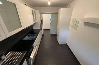 Wohnung mieten in 47506 Neukirchen-Vluyn, Moderne 3-Zimmer-Wohnung mit Balkon & Tiefgarage im Herzen von Vluyn