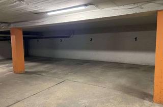 Garagen mieten in Schnellenmarkt 11, 29525 Uelzen, Tiefgaragenstellplatz/Parkplatz in Zentrum von Uelzen